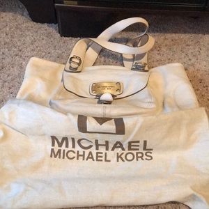 Michael Kors white leather shoulder bag
